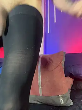 hi lucy online show from 07-18-26, 06:44