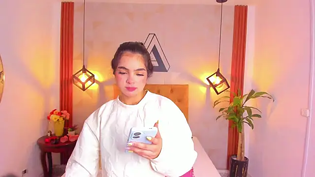 violet sweet19 online show from 03-24-26, 11:54