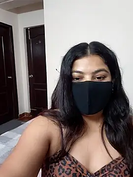 Snapshot of Aavya_007 chatting on 07-15-26, 04:30 Aavya 007 online show from 07-15-26, 04:30