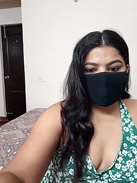 Snapshot of Aavya_007 chatting on 06-11-26, 03:47 Aavya 007 online show from 06-11-26, 03:47
