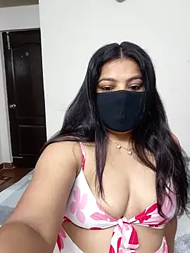 Snapshot of Aavya_007 chatting on 05-25-26, 12:59 Aavya 007 online show from 05-25-26, 12:59