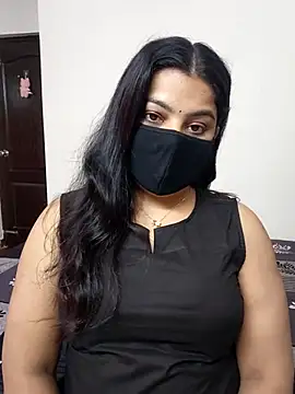 Snapshot of Aavya_007 chatting on 05-12-26, 04:31 Aavya 007 online show from 05-12-26, 04:31