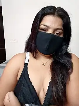 Snapshot of Aavya_007 chatting on 05-28-26, 03:47 Aavya 007 online show from 05-28-26, 03:47