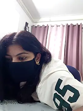 Snapshot of Aavya_007 chatting on 06-14-26, 05:25 Aavya 007 online show from 06-14-26, 05:25