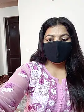 Snapshot of Aavya_007 chatting on 06-10-26, 09:32 Aavya 007 online show from 06-10-26, 09:32