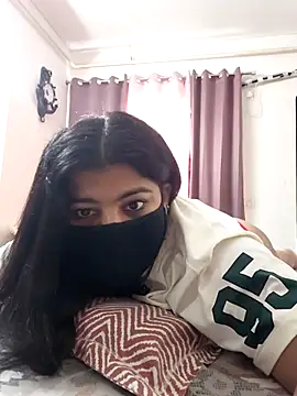 Snapshot of Aavya_007 chatting on 06-13-26, 05:16 Aavya 007 online show from 06-13-26, 05:16