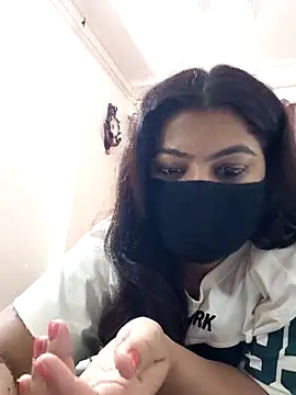 Snapshot of Aavya_007 chatting on 06-18-26, 04:22 Aavya 007 online show from 06-18-26, 04:22