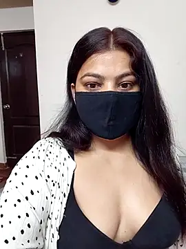Snapshot of Aavya_007 chatting on 05-21-26, 03:37 Aavya 007 online show from 05-21-26, 03:37