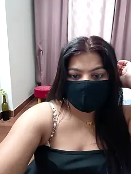 Snapshot of Aavya_007 chatting on 05-16-26, 03:22 Aavya 007 online show from 05-16-26, 03:22