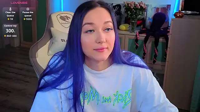 Im suka online show from 11-29-25, 04:01