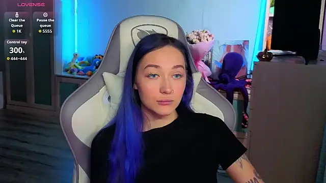 Im suka online show from 11-27-25, 03:07