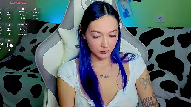 Im suka online show from 10-13-25, 02:46