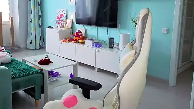 Im suka online show from 03-19-26, 04:23