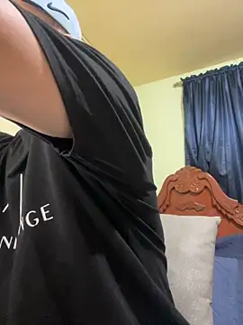 MaxDell online show from 09-19-25, 01:20