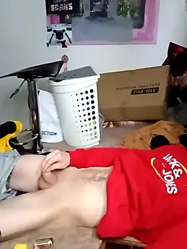 Wilsonn86 online show from 12-14-25, 04:29