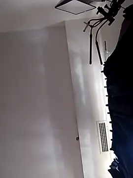 Wilsonn86 online show from 11-11-25, 09:26