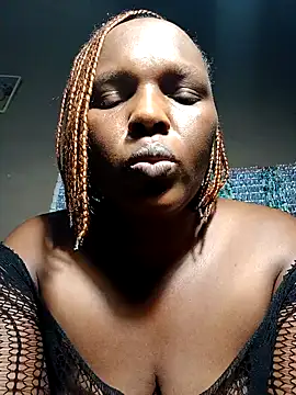 Snapshot of khetyvile chatting on 04-29-26, 10:27 khetyvile online show from 04-29-26, 10:27