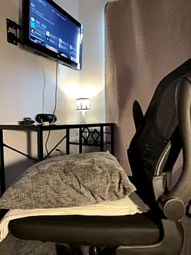 ErosVale online show from 11-01-25, 11:48