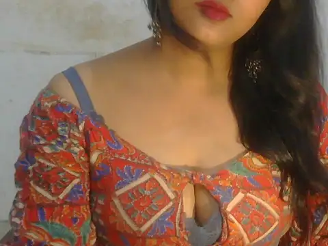 Snapshot of POOJA_199 chatting on 07-22-26, 08:38 POOJA 199 online show from 07-22-26, 08:38