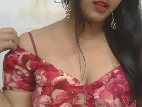 Snapshot of POOJA_199 chatting on 05-05-26, 07:33 POOJA 199 online show from 05-05-26, 07:33