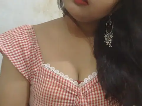 Snapshot of POOJA_199 chatting on 05-21-26, 08:55 POOJA 199 online show from 05-21-26, 08:55