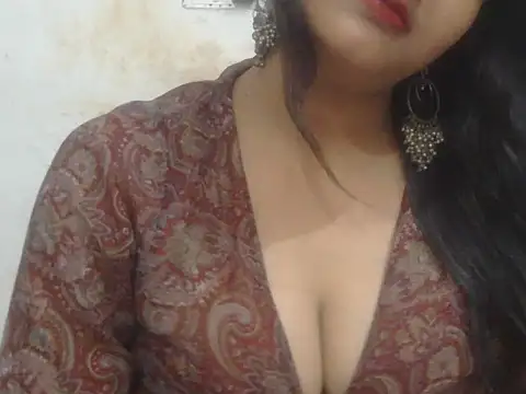 Snapshot of POOJA_199 chatting on 07-14-26, 08:19 POOJA 199 online show from 07-14-26, 08:19