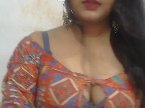 Snapshot of POOJA_199 chatting on 07-04-26, 06:20 POOJA 199 online show from 07-04-26, 06:20