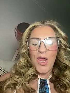 Charleigh xx online show from 06-07-26, 05:12