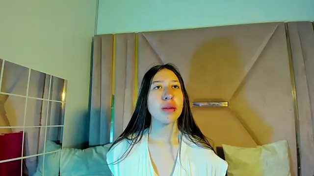 venusmorgan online show from 09-15-25, 03:34