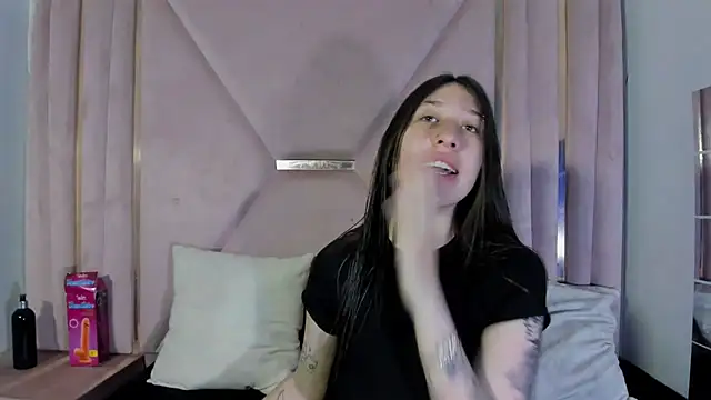 venusmorgan online show from 09-18-25, 03:48