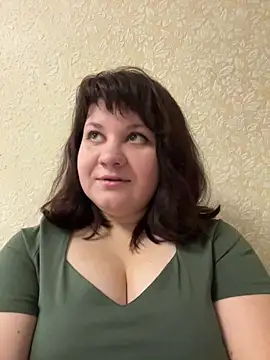 Snapshot of Big--tits chatting on 03-04-26, 05:37 Big--tits online show from 03-04-26, 05:37