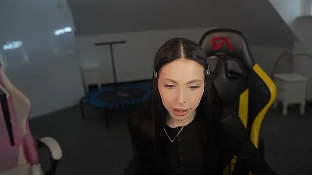 VivianSweet  online show from 03-29-26, 10:28