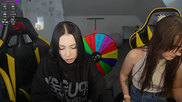 VivianSweet  online show from 04-09-26, 10:32