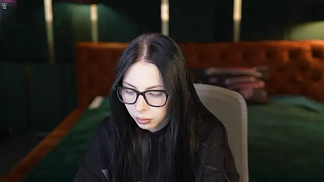 VivianSweet  online show from 03-19-26, 11:32