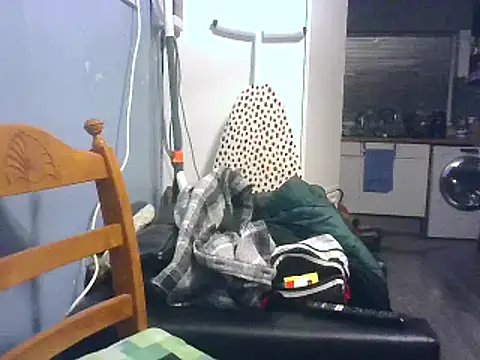 Snapshot of hefin18 chatting on 02-08-25, 09:36 hefin18 online show from 02-08-25, 09:36