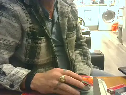 Snapshot of hefin18 chatting on 01-26-25, 10:46 hefin18 online show from 01-26-25, 10:46