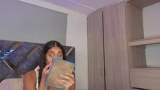 candice777 online show from 12-17-25, 01:05