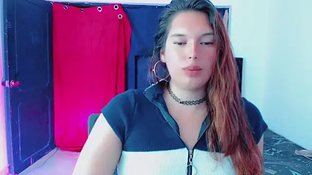 Snapshot of samanthaa_hot_ chatting on 12-19-25, 05:43 samanthaa hot online show from 12-19-25, 05:43