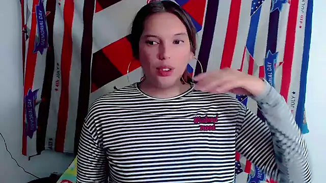 Snapshot of samanthaa_hot_ chatting on 02-17-26, 06:22 samanthaa hot online show from 02-17-26, 06:22