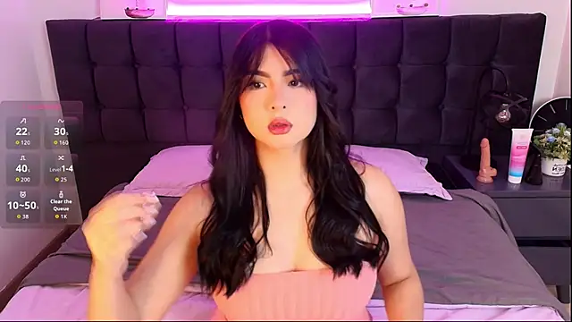 Snapshot of Sweety_Nicole_ chatting on 11-14-25, 04:38 Sweety Nicole online show from 11-14-25, 04:38