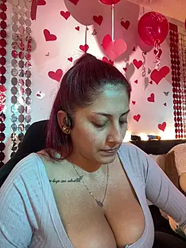 Snapshot of Nicol_V chatting on 02-14-26, 04:02 Nicol V online show from 02-14-26, 04:02