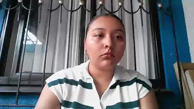 Snapshot of ALANA_150 chatting on 04-21-26, 02:12 ALANA 150 online show from 04-21-26, 02:12