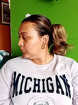 ALANA 150 online show from 09-18-25, 01:58