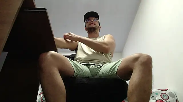 cloudsxxx online show from 09-20-25, 01:16