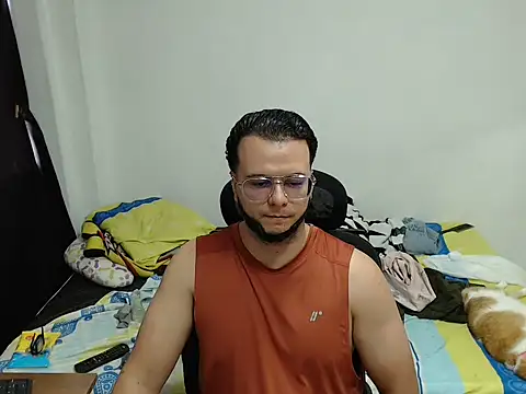 cloudsxxx online show from 03-26-26, 06:17