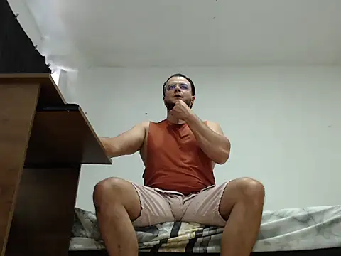 cloudsxxx online show from 04-10-26, 03:08