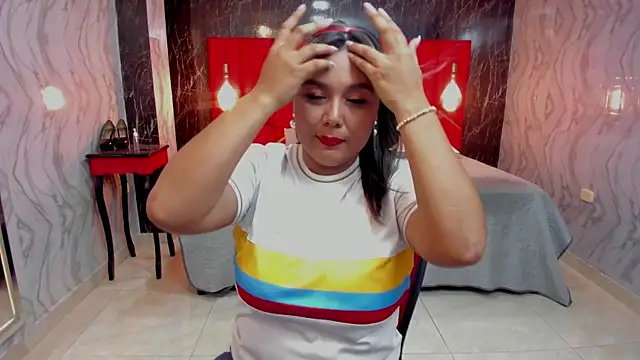 LatinaHoleQueen online show from 03-26-26, 03:32