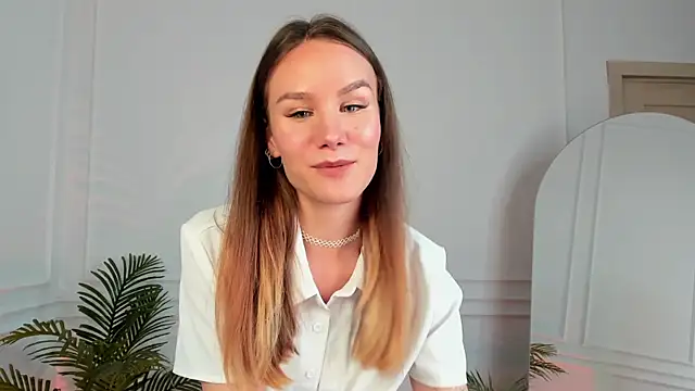  Clare Florence  online show from 10-05-25, 01:35