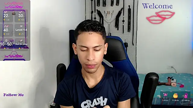 dylan apol0 online show from 10-31-25, 05:15