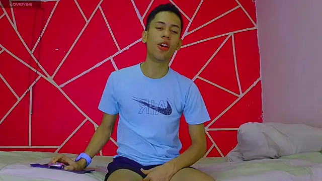 dylan apol0 online show from 02-05-26, 03:35